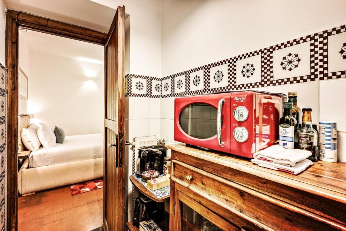 Maya Rhome Trastevere Roma Quarto foto