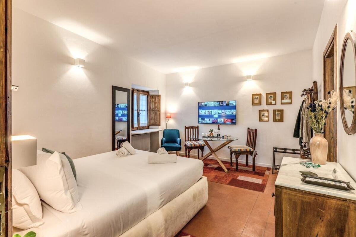 Maya Rhome Trastevere Roma Quarto foto