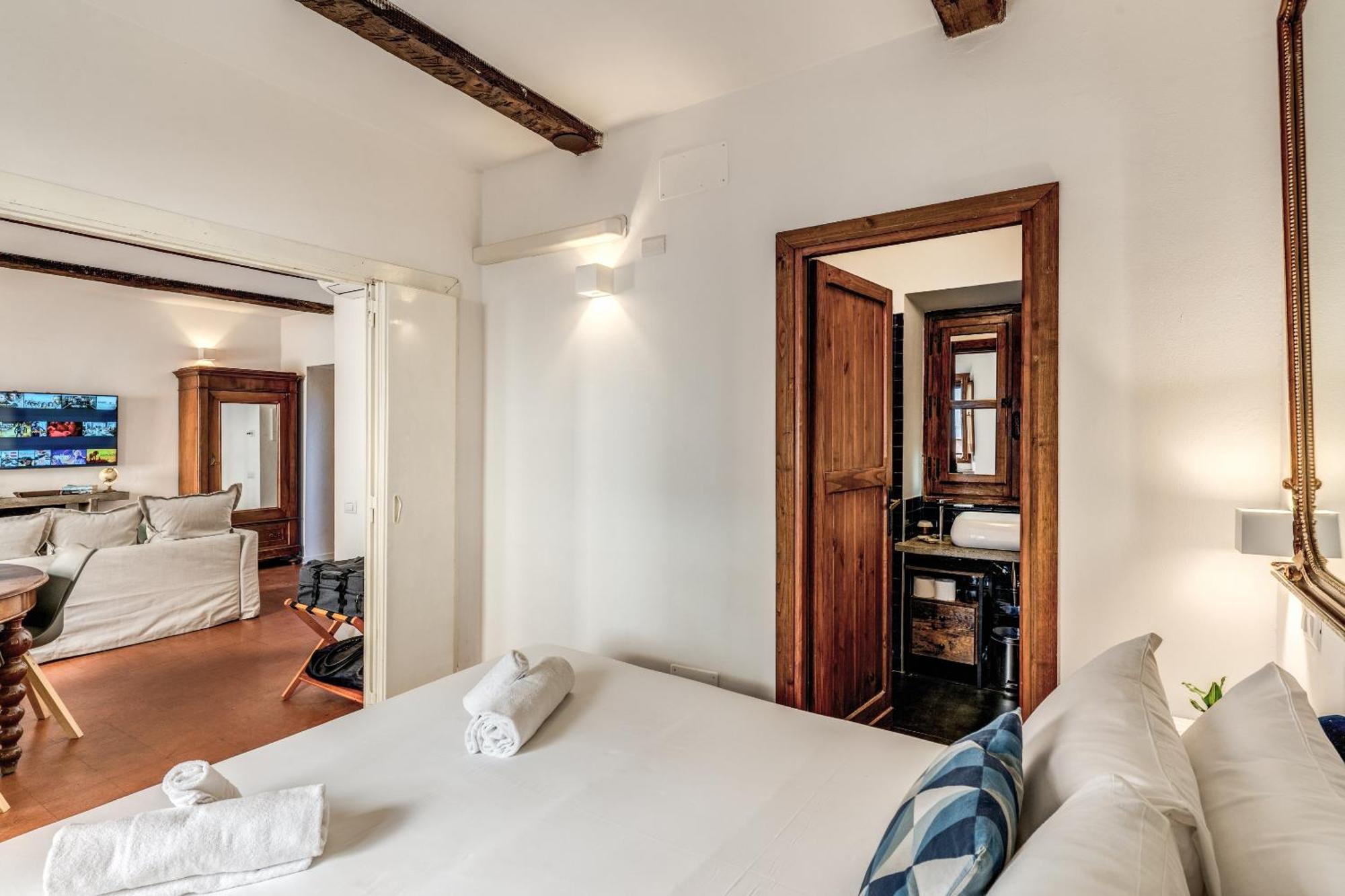 Maya Rhome Trastevere Roma Quarto foto